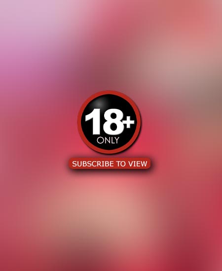 Valery Summer enjoys some girl on girl time with 2 hot girlfriends